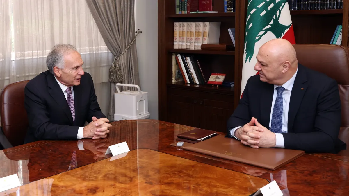 Jean Arnault, officer in charge of UNSCOL, meets President of the Republic of Lebanon General Joseph Aoun Jean Arnault, Officer in Charge of UNSCOL, meets President of the Republic of Lebanon General Joseph Aoun