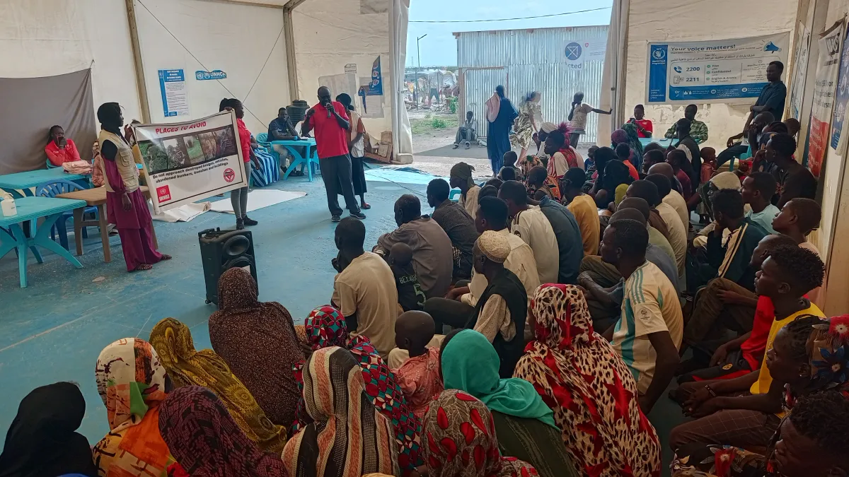 Sudanese refugees participate in an EORE session in Renk, Upper Nile State