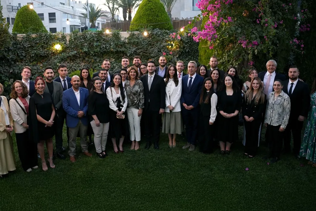 A group photo. 