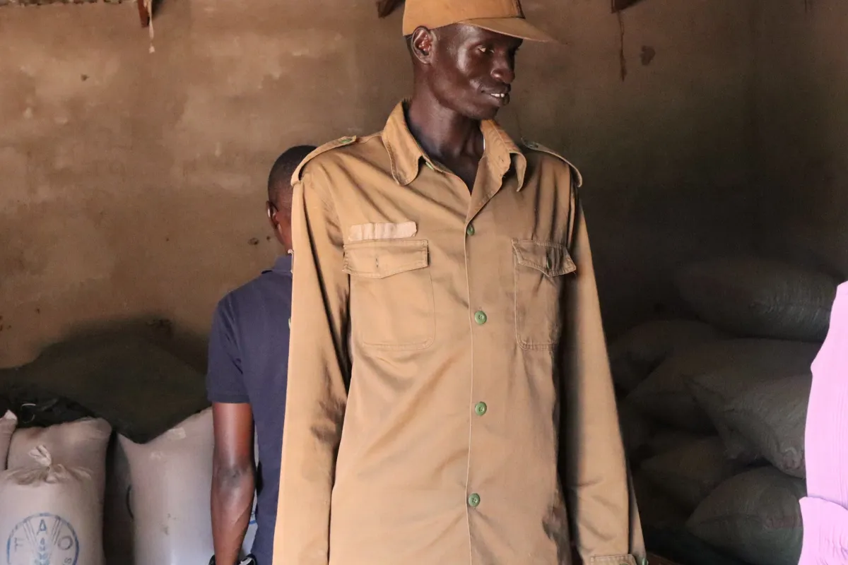 prison officer
