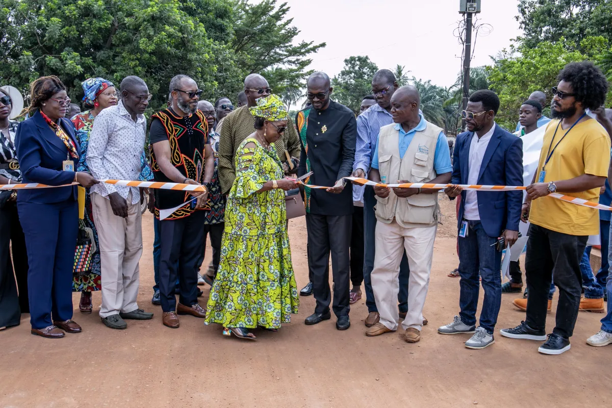 2026-05-12-_la_remise_officielle_du_pont_mbossoro_6e_ard_de_bangui32_1_copie.jpg