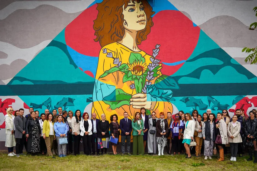 .