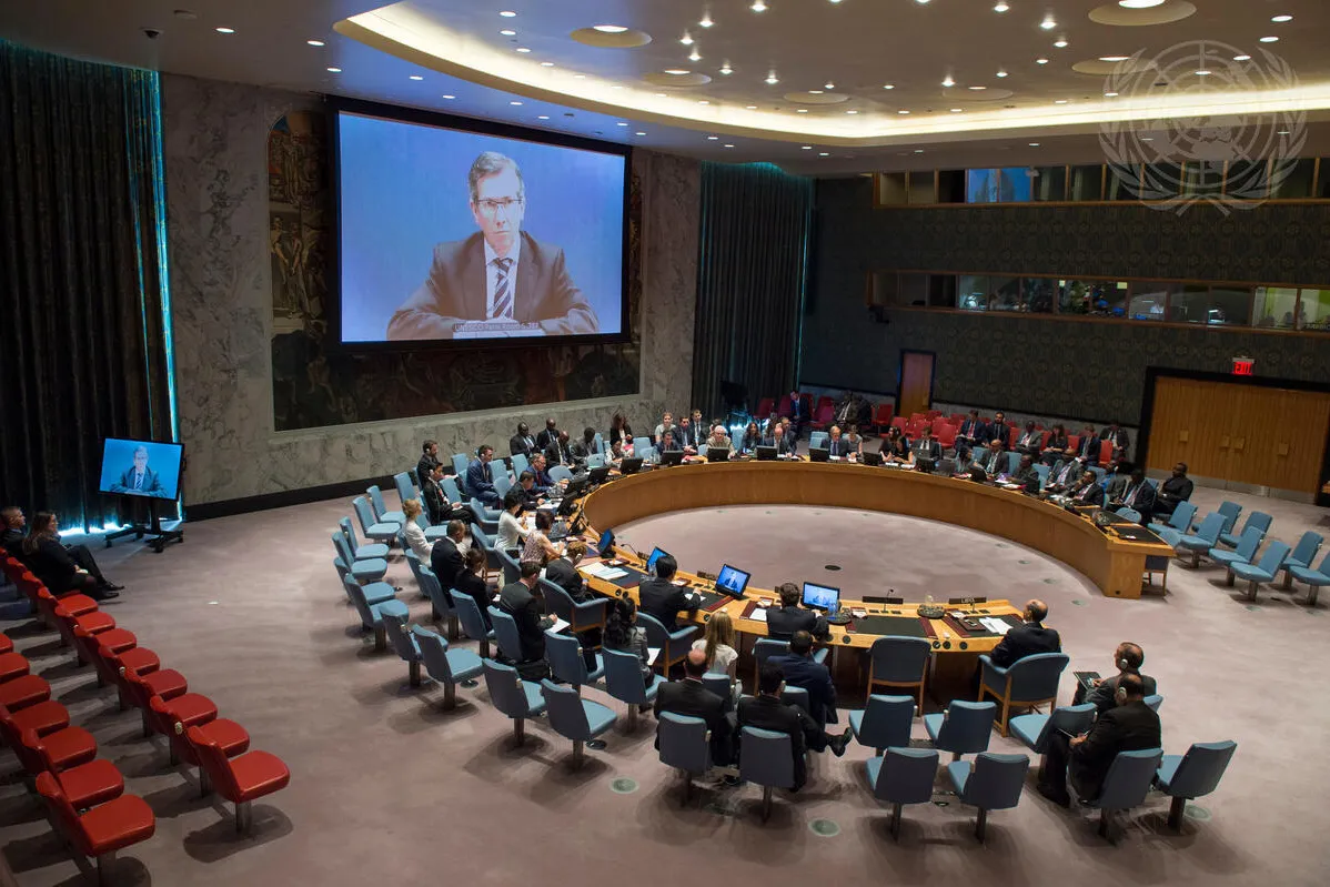 A wide view of the Security Council meeting on the situation in Libya. The Council was briefed by Bernardino Léon (shown on screen), Special Representative of the Secretary-General and Head of the UN Support Mission in Libya (UNSMIL).